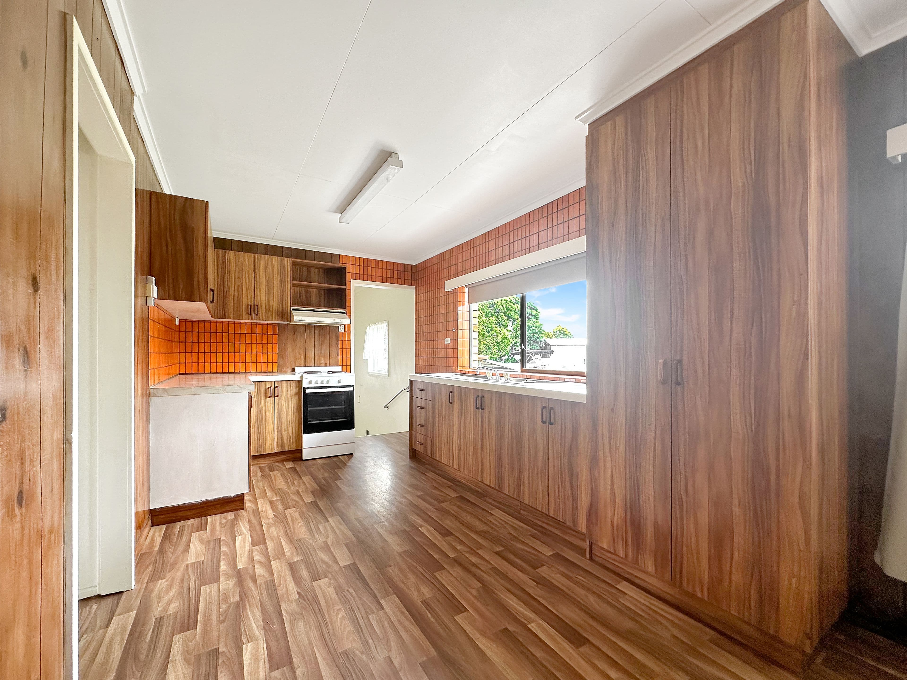 5 Brooks Road, Sarina QLD 4737, Sarina - Thumbnail 5