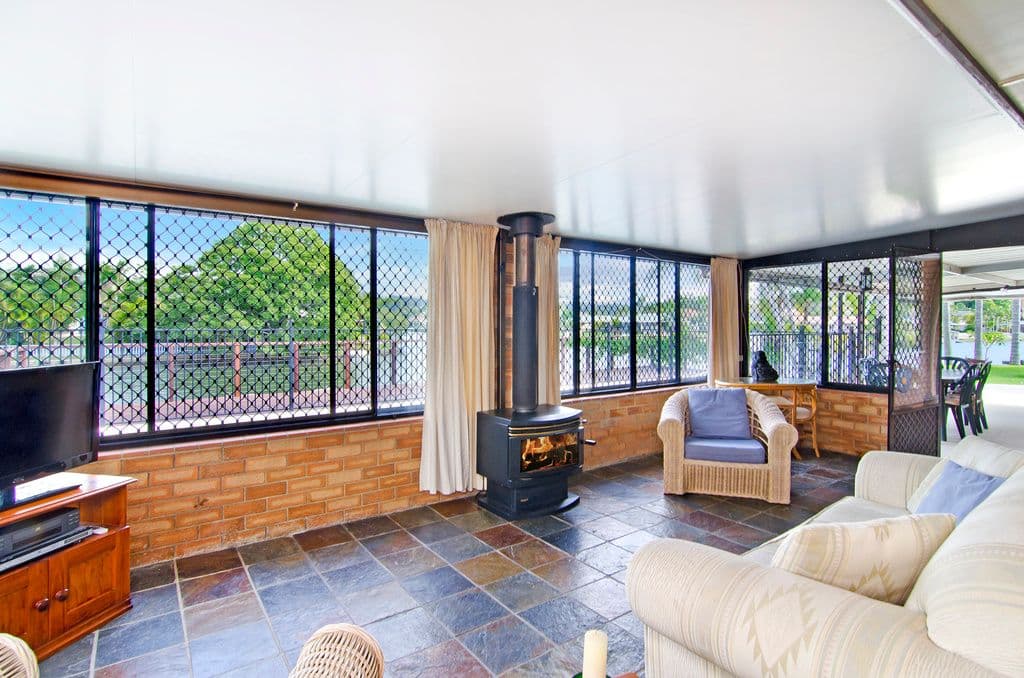 141 Currumbin Creek Road, CURRUMBIN WATERS QLD 4223, Currumbin Waters - Thumbnail 4
