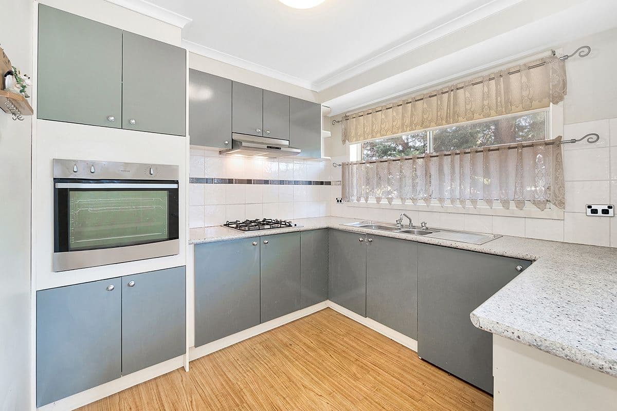 82 Hoysted Avenue, Cranbourne North VIC 3977, Cranbourne North - Image 1