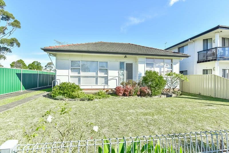 Ingleburn NSW 2565, Ingleburn - Image 1