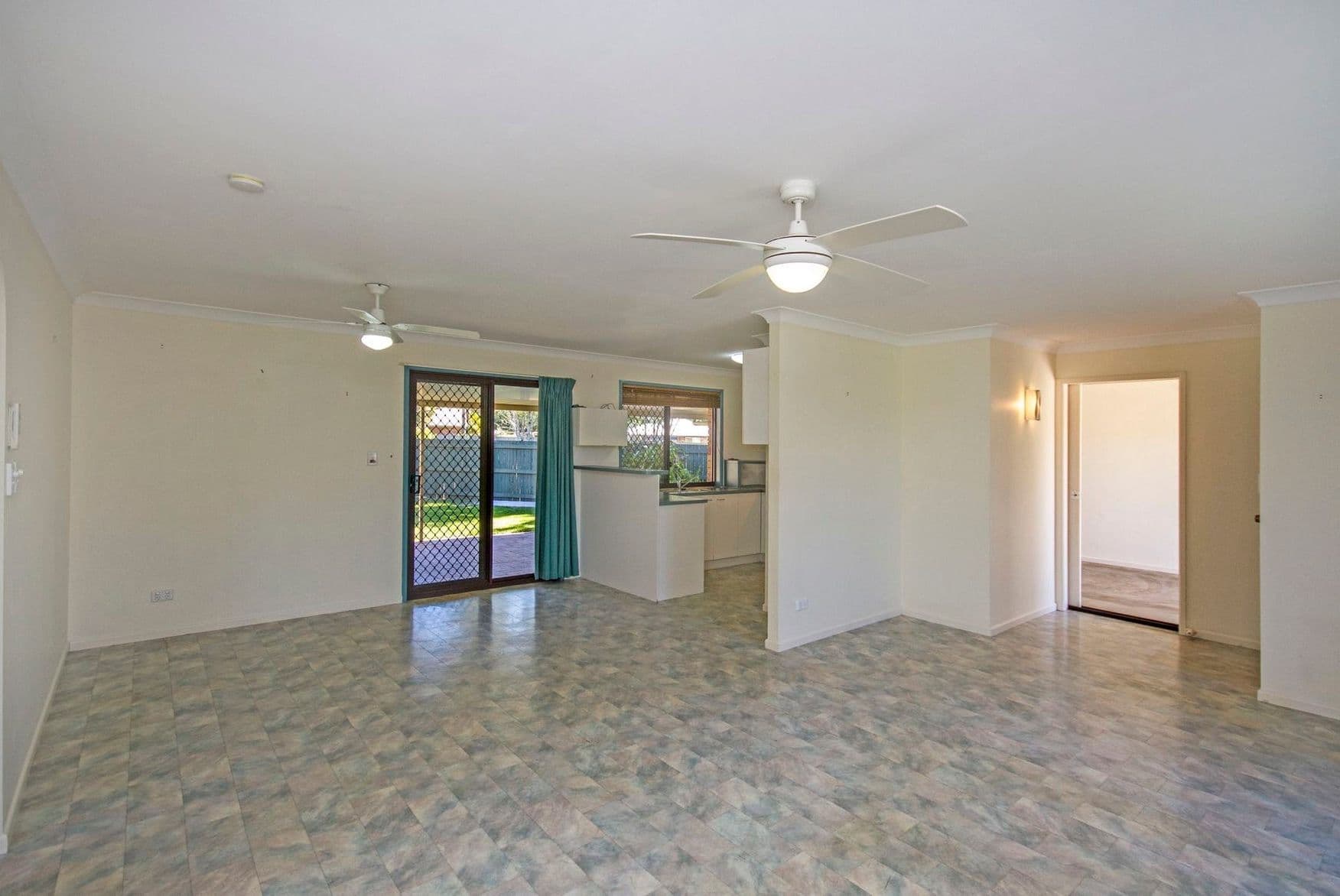 8 Cottonwood Court, Landsborough QLD 4550, Landsborough - Thumbnail 4