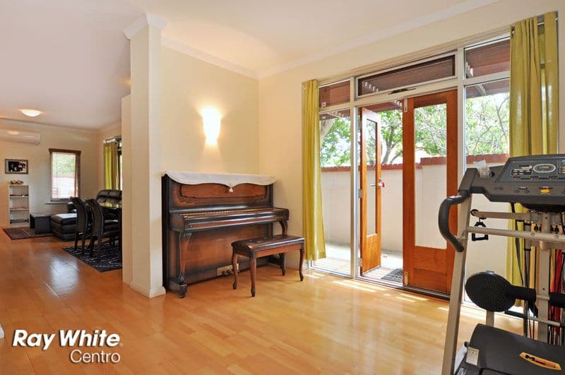 7 Old Jacaranda Way, SUBIACO WA 6008, Subiaco - Thumbnail 3
