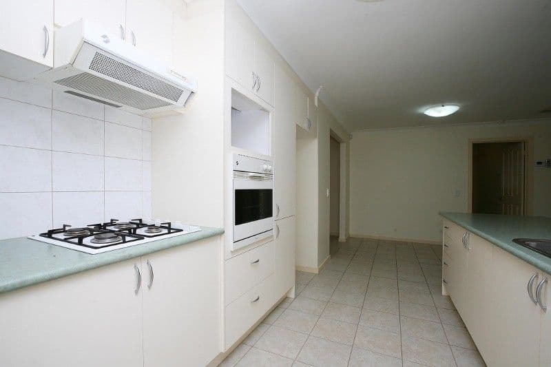 22 Santolin Drive, HILLSIDE VIC 3037, Hillside - Thumbnail 3