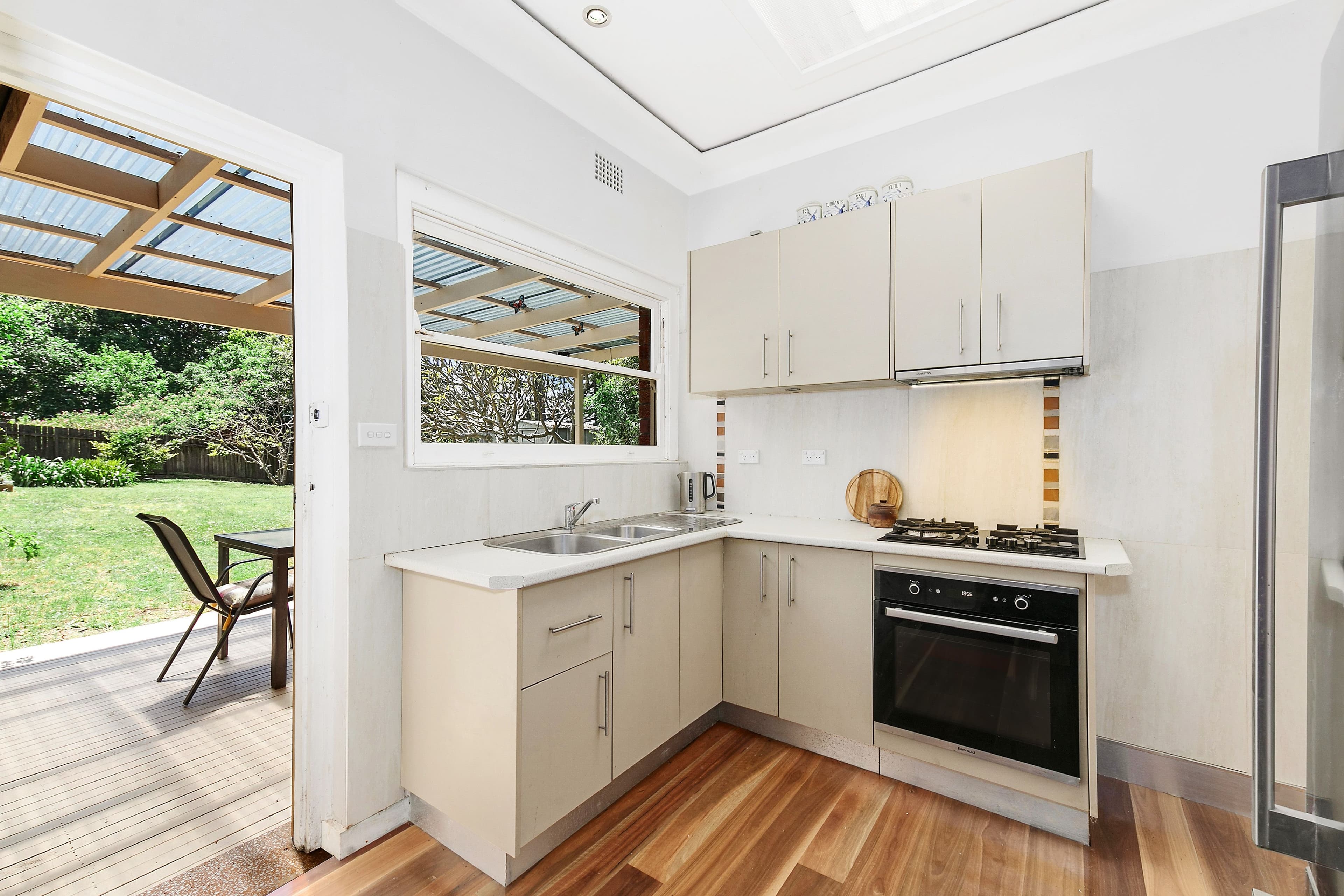 92 Kenneth Road, Manly Vale - Thumbnail 2
