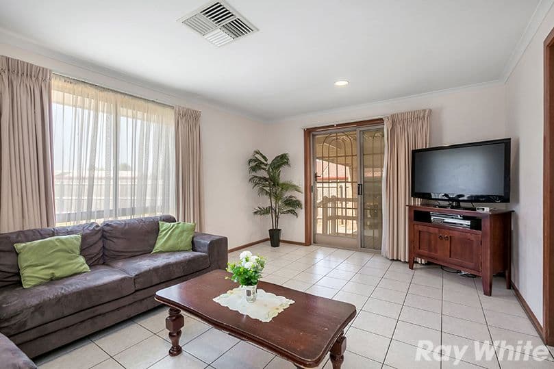 20 Sieben Close, Mill Park VIC 3082, Mill Park - Thumbnail 4