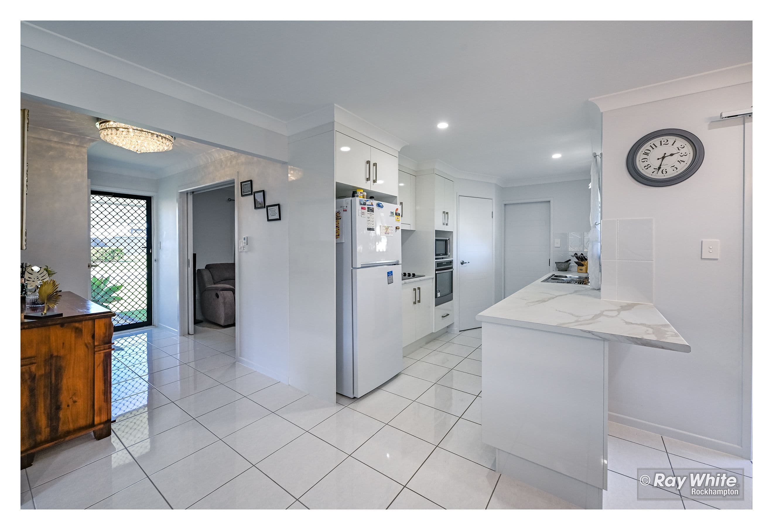 12 Foxglove Avenue, Norman Gardens QLD 4701, Norman Gardens - Thumbnail 3