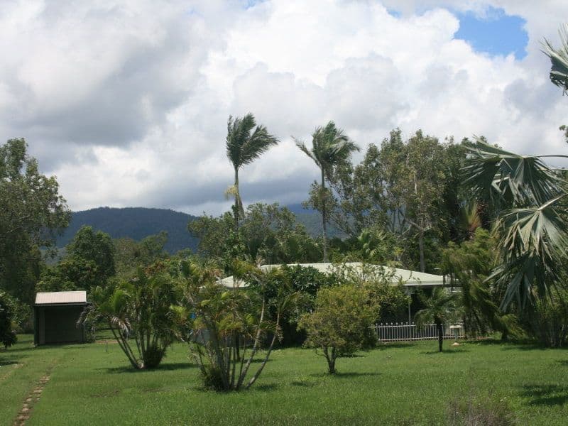 90 Mystic Avenue, BALGAL BEACH QLD 4816, Balgal Beach - Image 1