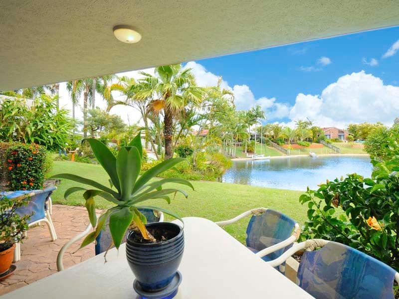 2 Dunlop Court, MERMAID WATERS QLD 4218, Mermaid Waters - Image 1