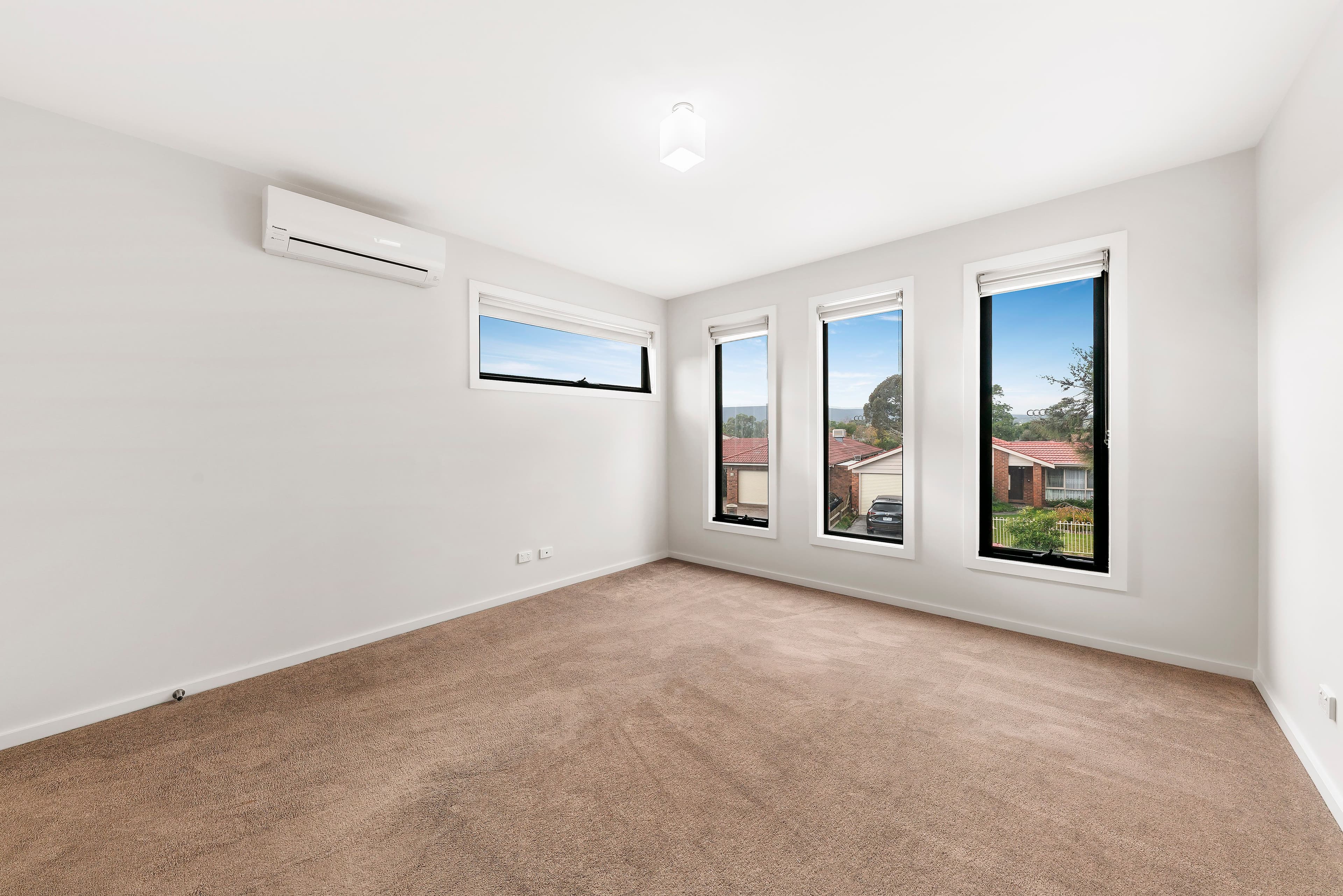 1 Mersey Close, Rowville VIC 3178, Rowville - Thumbnail 5