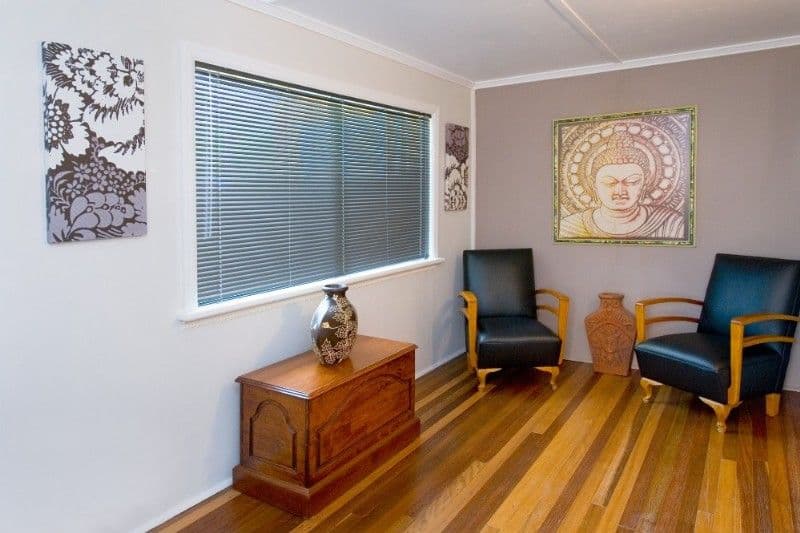 8 King Street, THE RANGE QLD 4700, The Range - Thumbnail 2