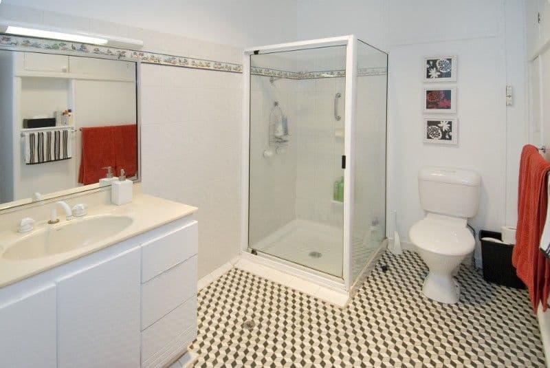 8 King Street, THE RANGE QLD 4700, The Range - Thumbnail 8