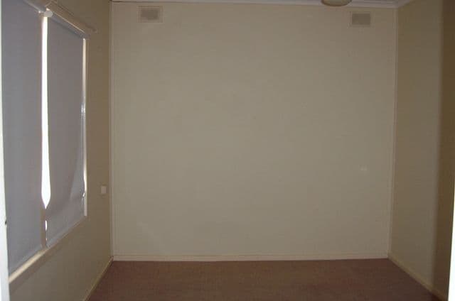 16 Geraldton Street, LOXTON SA 5333, Loxton - Thumbnail 6