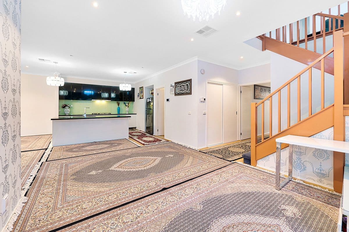 40 Canmore Street, Cranbourne East VIC 3977, Cranbourne East - Thumbnail 7