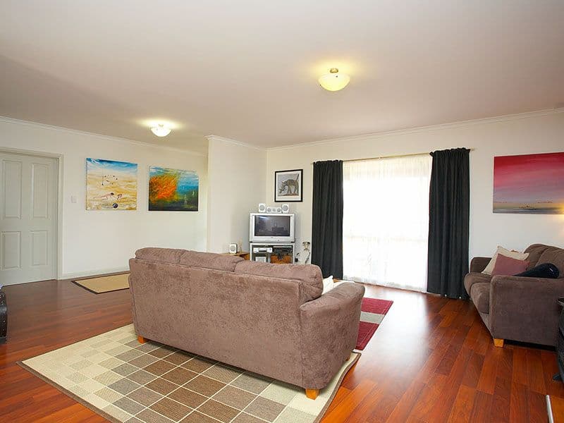 13  Lacrington Street, GOOLWA BEACH SA 5214, Goolwa Beach - Thumbnail 2