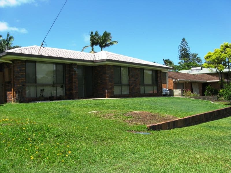 9 Teranna Street, BATTERY HILL QLD 4551, Battery Hill - Image 1