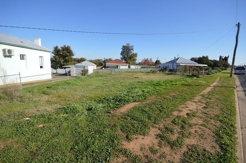 6 Mulyan Street, Cowra NSW 2794, Cowra - Image 1