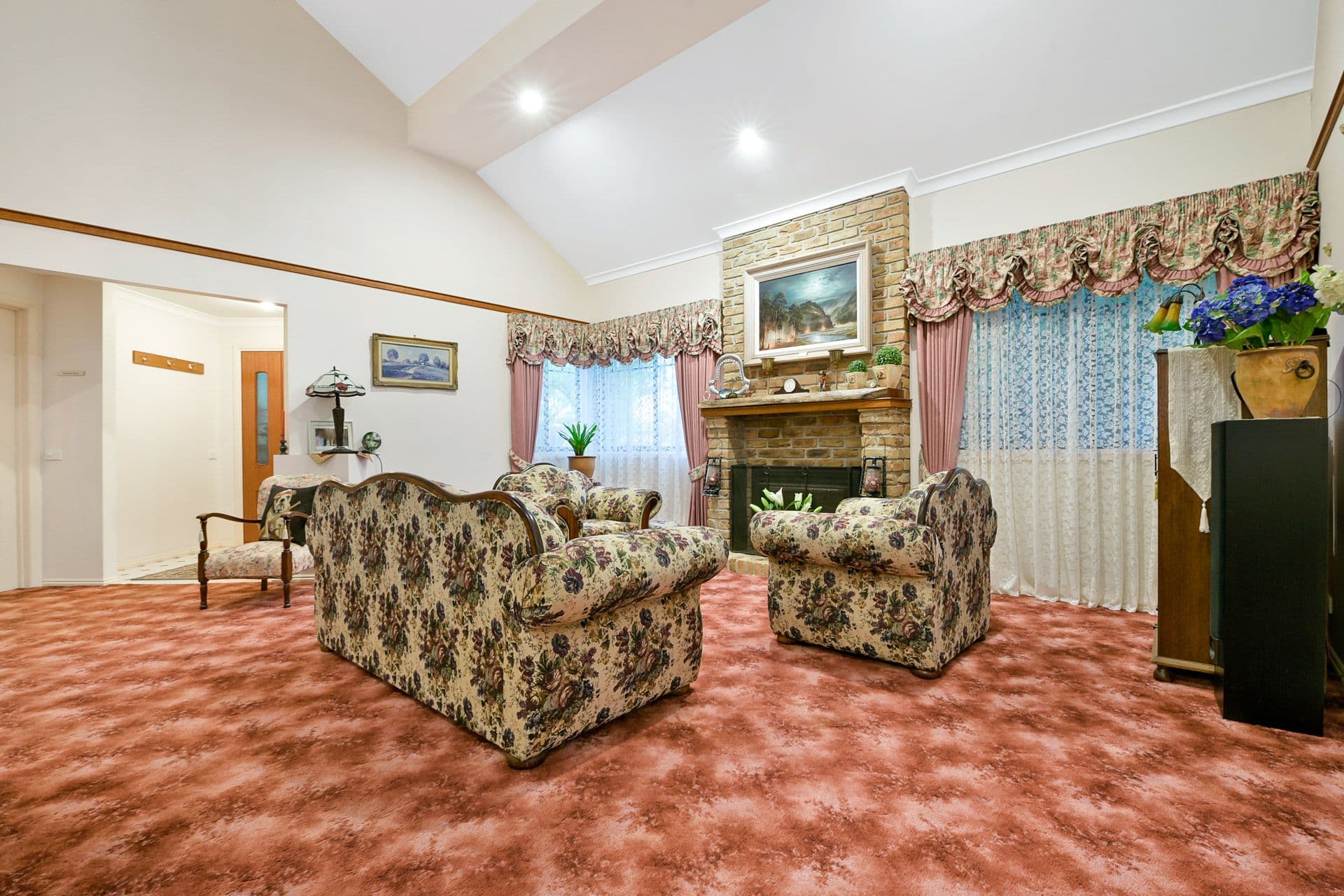 6 Robinia Court, Narre Warren South VIC 3805, Narre Warren South - Thumbnail 4