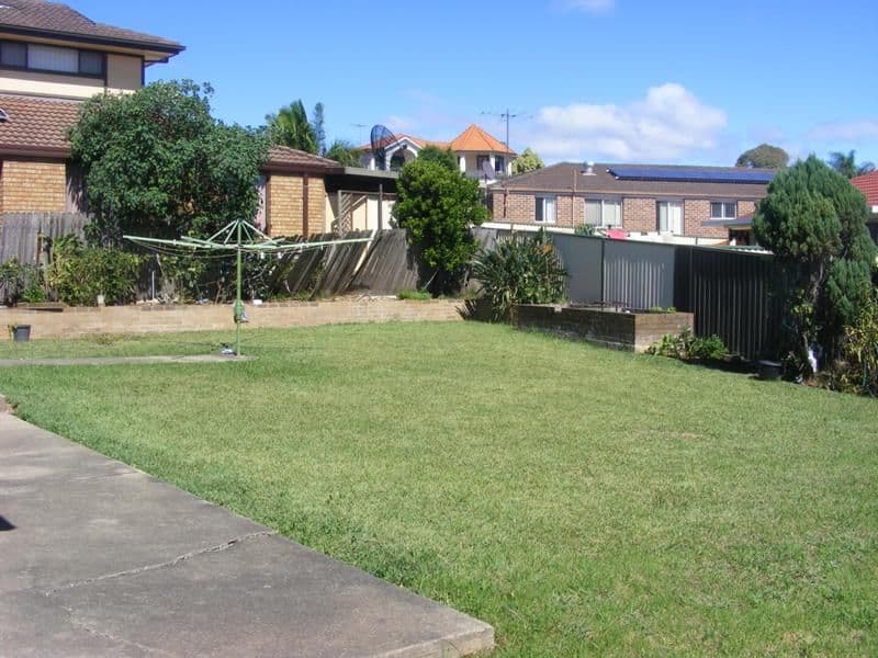 10 Aramon Close, EDENSOR PARK NSW 2176, Edensor Park - Thumbnail 7