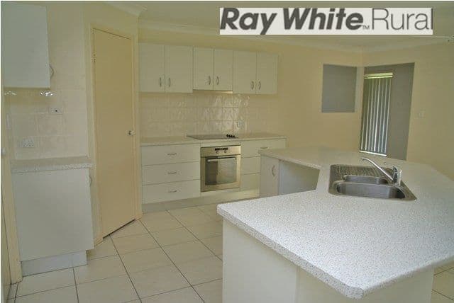 14 Monza Street, BEAUDESERT QLD 4285, Beaudesert - Thumbnail 2