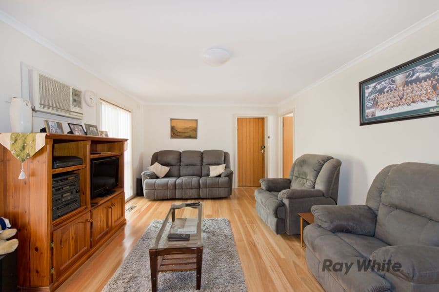 35 Tamar Drive, Melton South VIC 3338, Melton South - Thumbnail 8