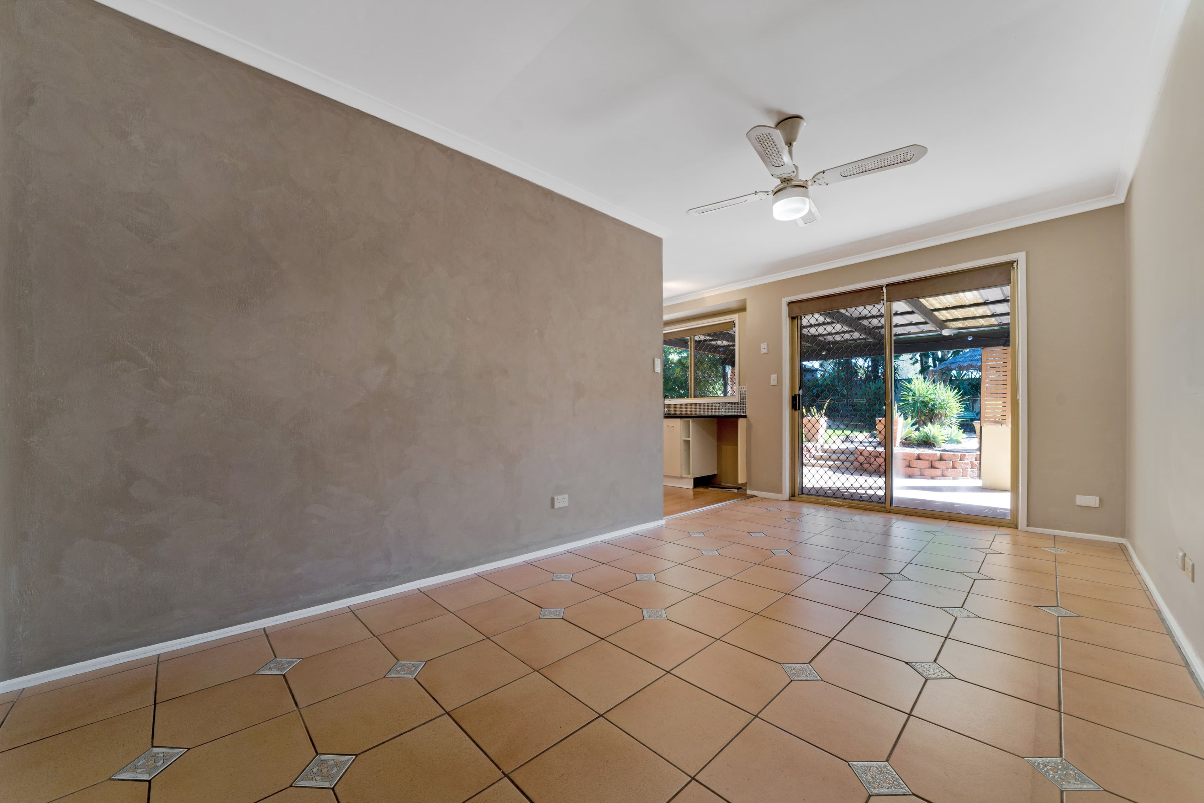 34 Ammons Street, Browns Plains QLD 4118, Browns Plains - Thumbnail 4