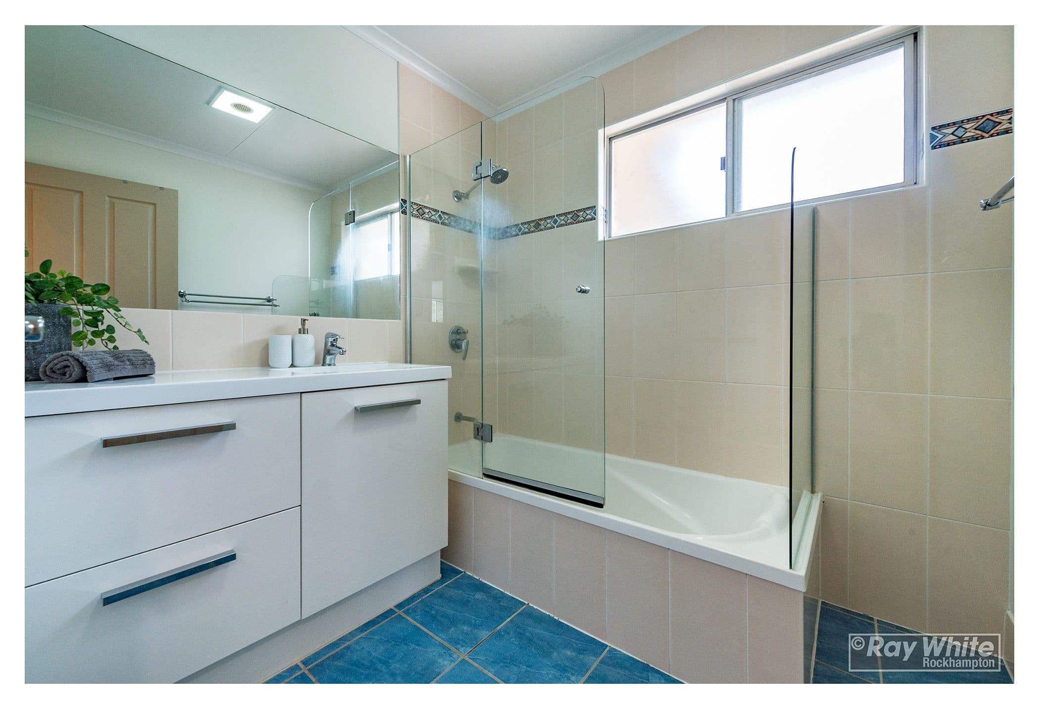 321 Marsh Avenue, Frenchville QLD 4701, Frenchville - Thumbnail 7