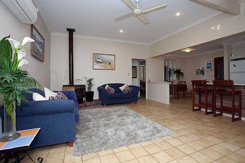 66 Chislehurst Road, LESMURDIE WA 6076, Lesmurdie - Thumbnail 7