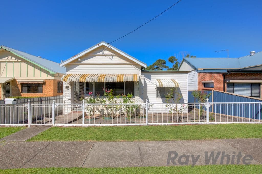 131 Gosford Road, ADAMSTOWN NSW 2289, Adamstown - Image 1