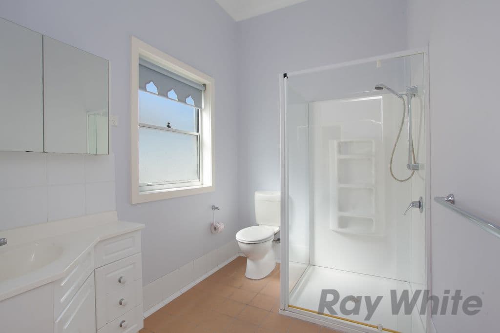 131 Gosford Road, ADAMSTOWN NSW 2289, Adamstown - Thumbnail 2