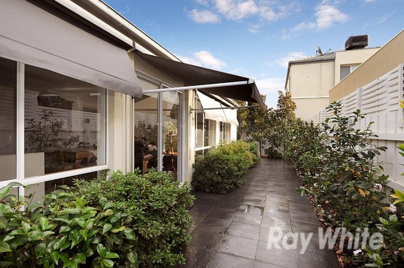 96 Sovereign Manors Crescent, ROWVILLE VIC 3178, Rowville - Thumbnail 8
