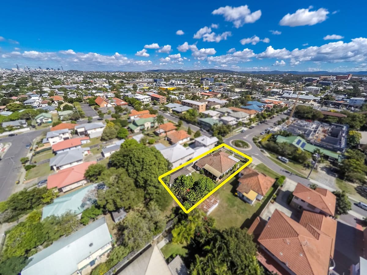 15 Buruda Street, Chermside QLD 4032, Chermside - Thumbnail 4