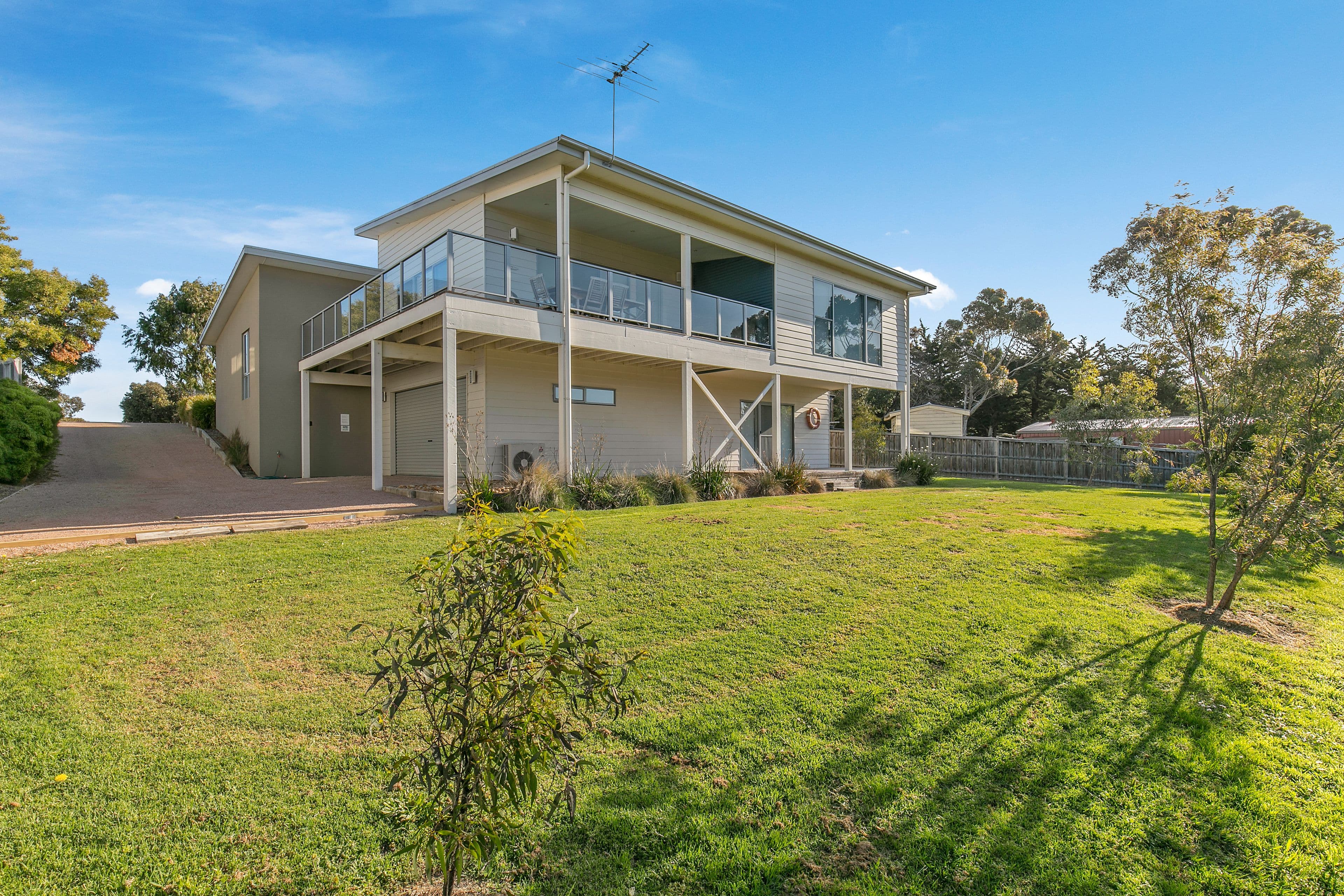 23 Water View Rise, Cowes VIC 3922, Cowes - Thumbnail 2