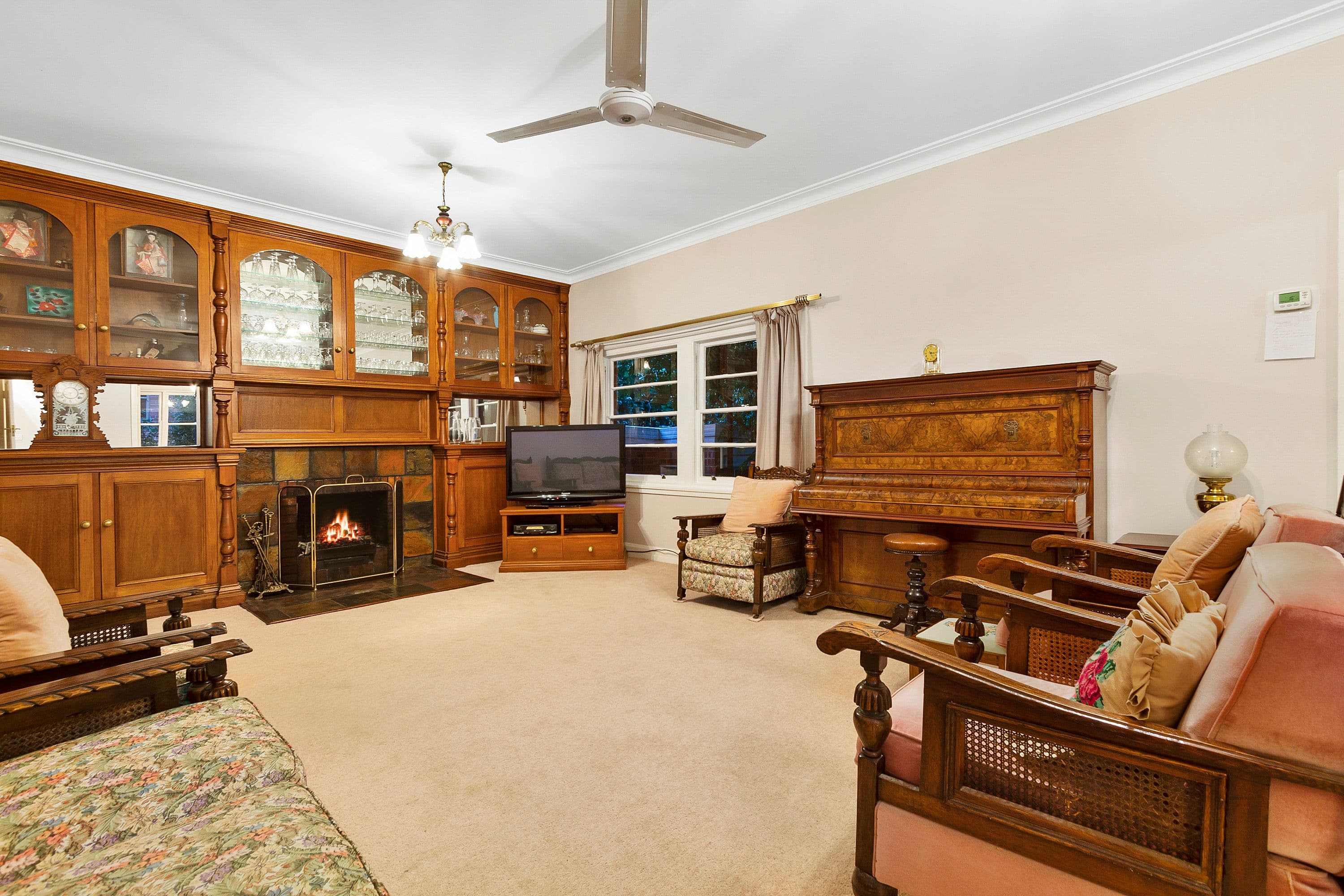 1184 Riversdale Road, Box Hill South VIC 3128, Box Hill South - Thumbnail 2