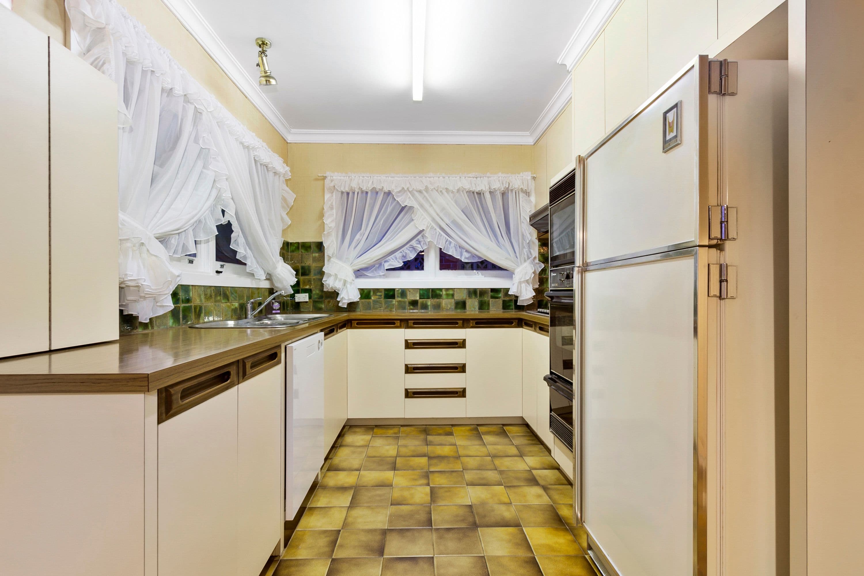 1184 Riversdale Road, Box Hill South VIC 3128, Box Hill South - Thumbnail 7