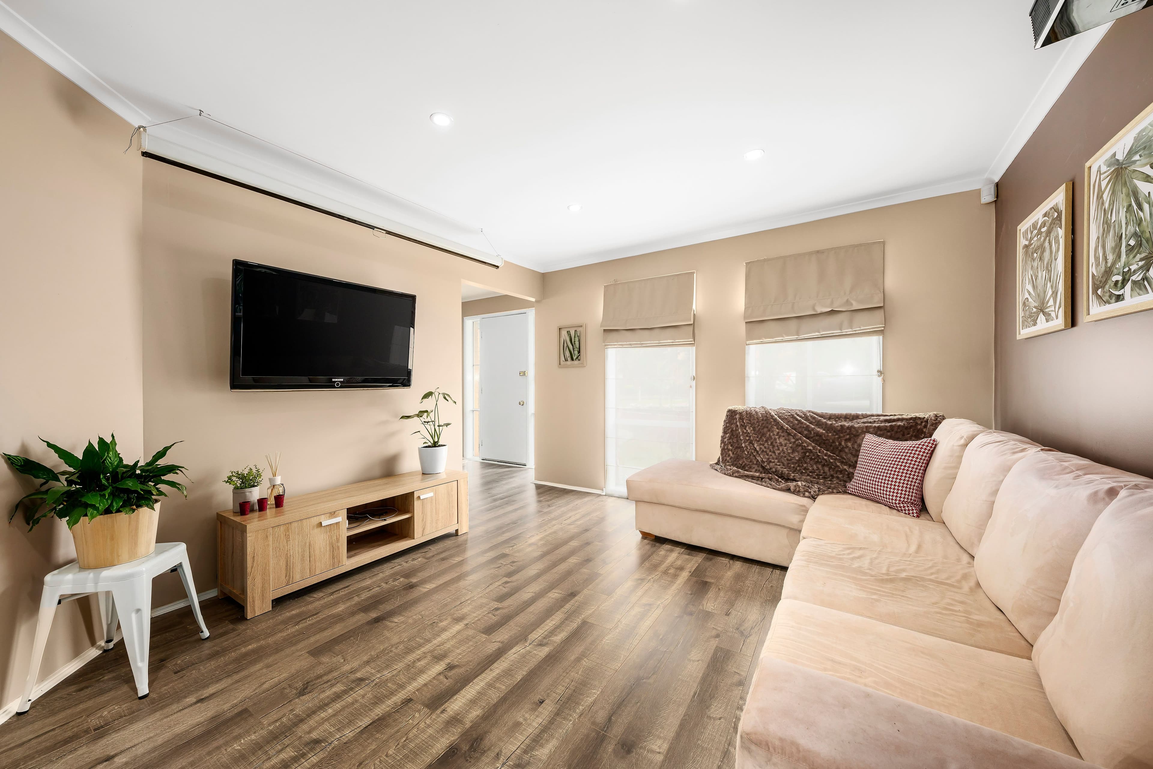 12 Wyndham Place, Rowville VIC 3178, Rowville - Thumbnail 3
