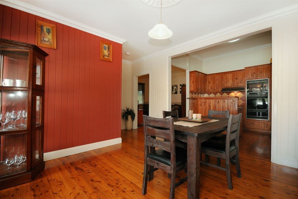 62 Taylor Street, NEWTOWN QLD 4350, Newtown - Thumbnail 4