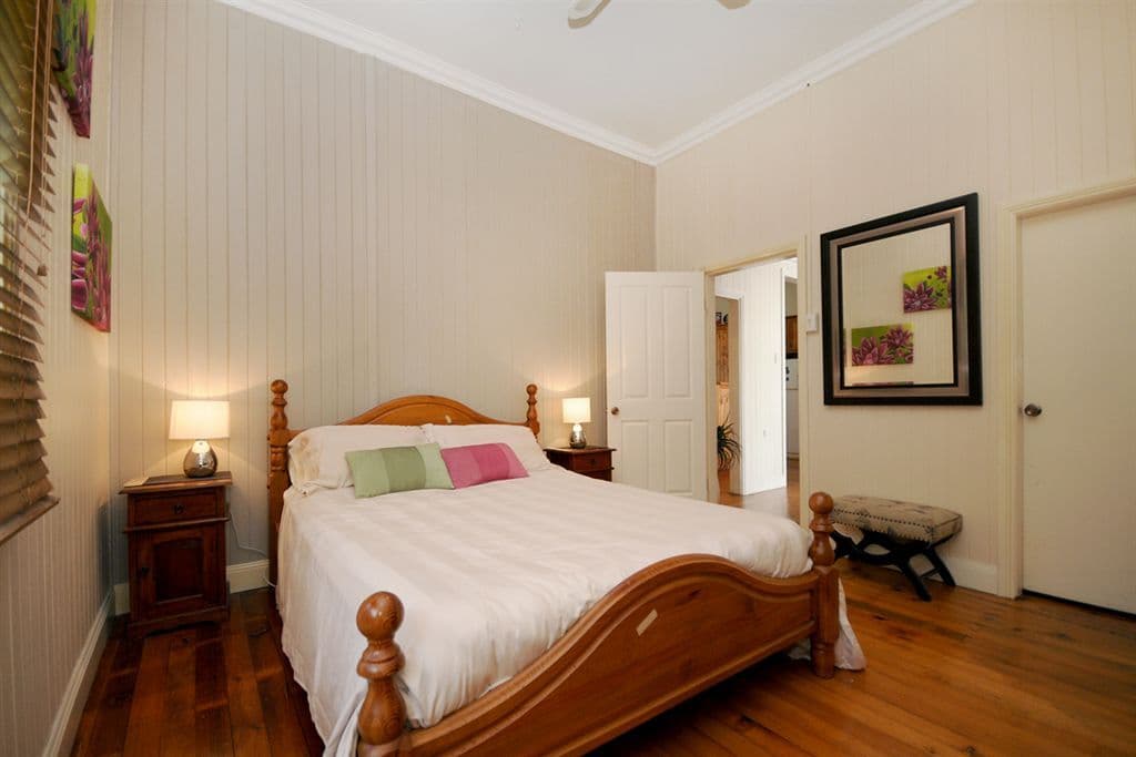 62 Taylor Street, NEWTOWN QLD 4350, Newtown - Thumbnail 7