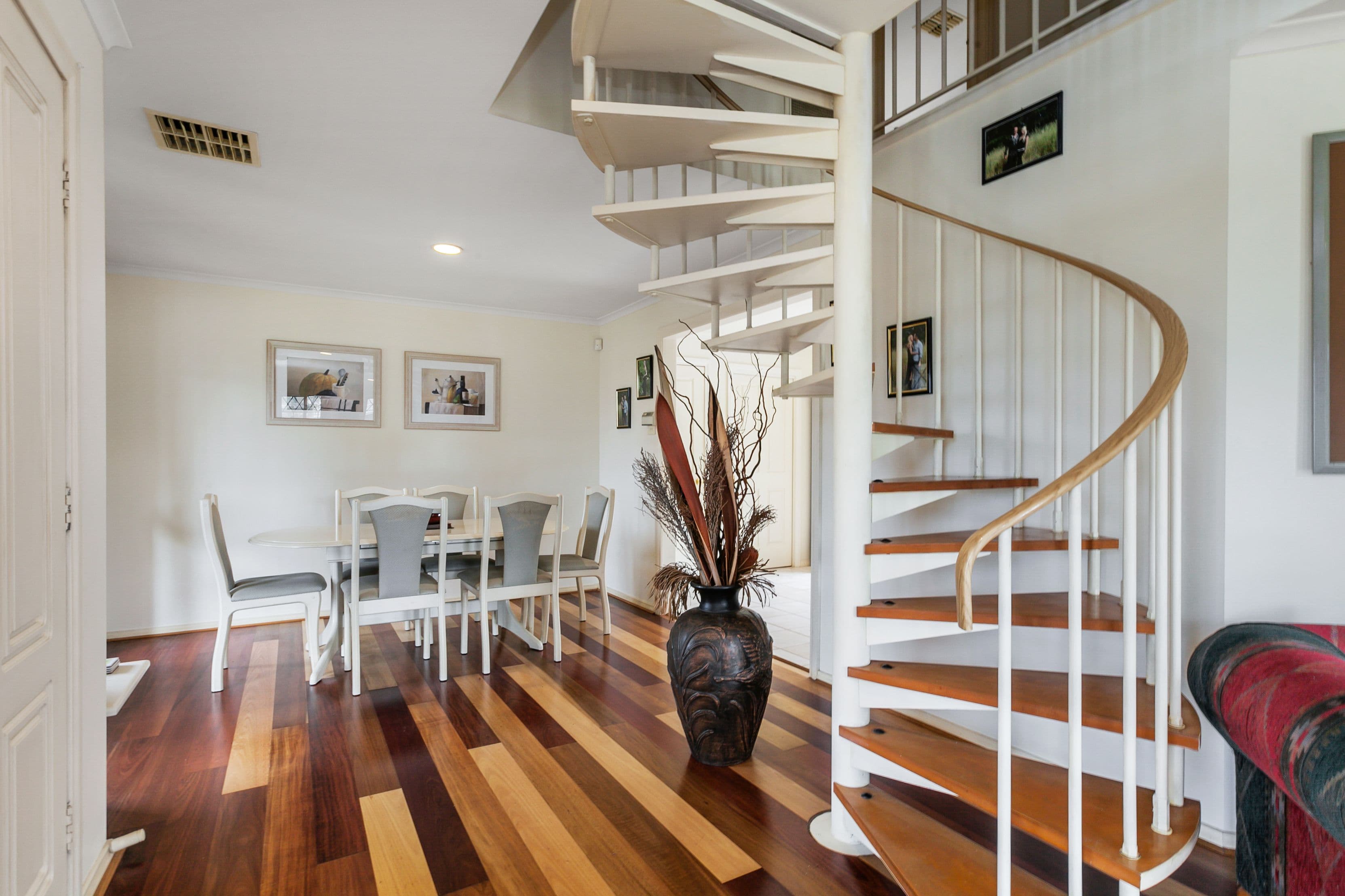 13 Gardenview Close, Mill Park VIC 3082, Mill Park - Thumbnail 2
