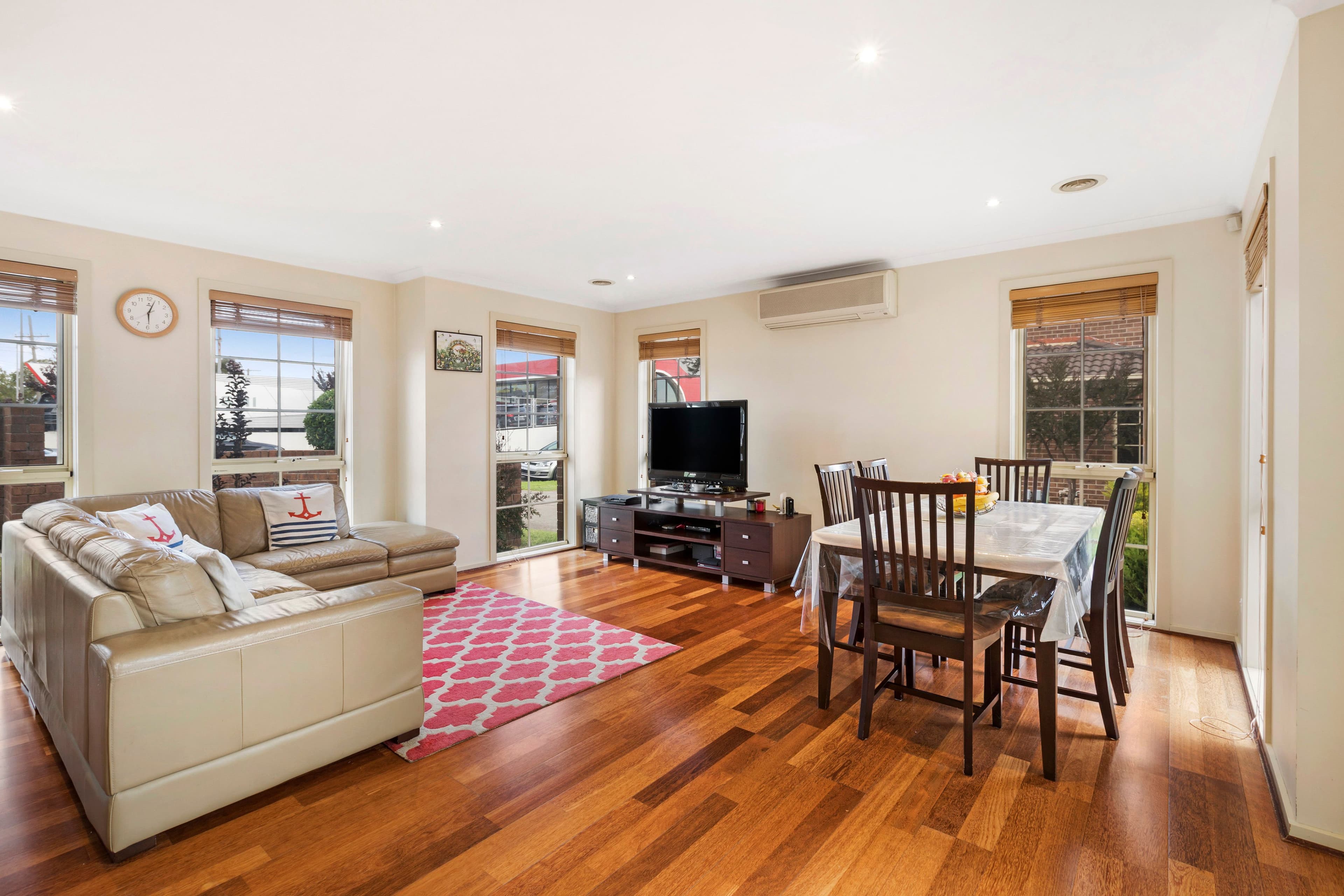 3 Neerim Grove, Hughesdale VIC 3166, Hughesdale - Thumbnail 3