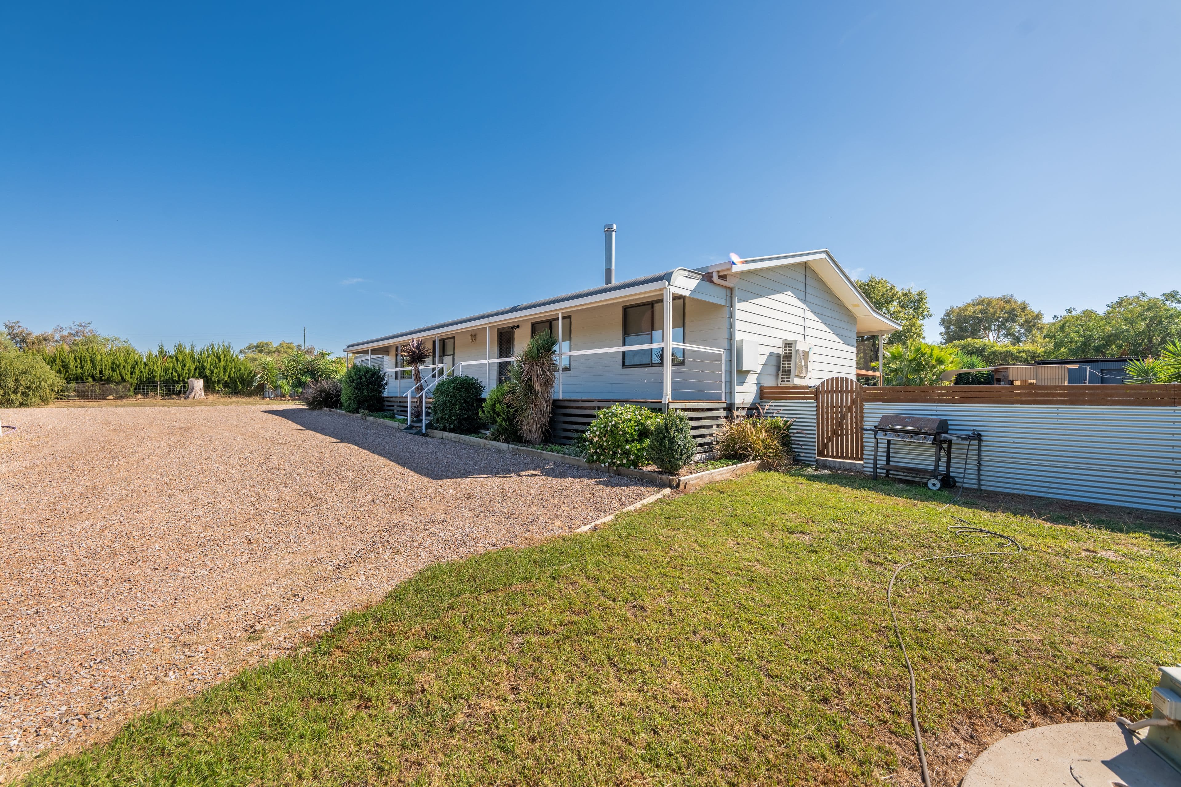 7 Hereford Street, Forbes NSW 2871, Forbes - Thumbnail 2