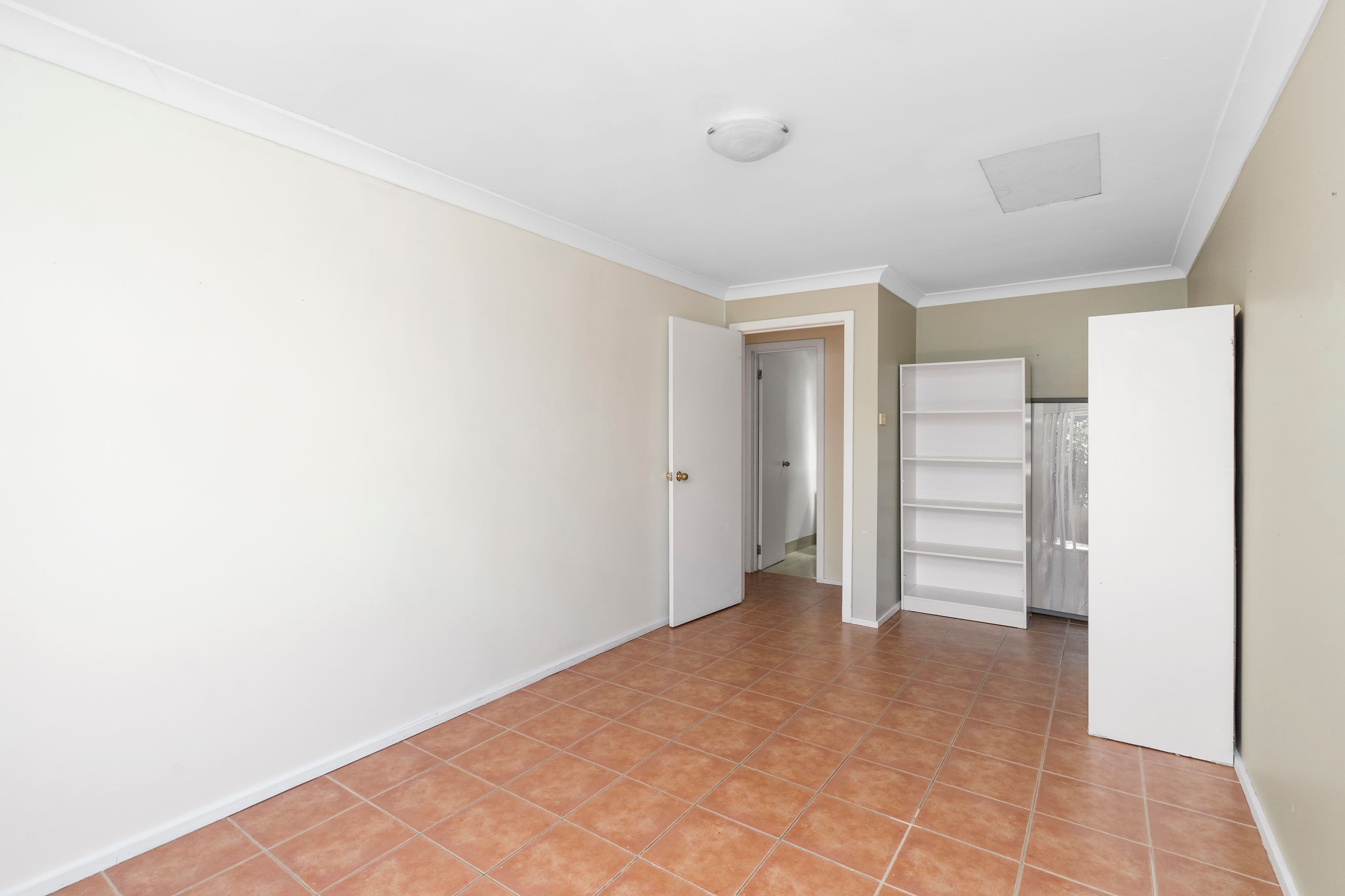 16 Mandora Way, Riverton WA 6148, Riverton - Thumbnail 3