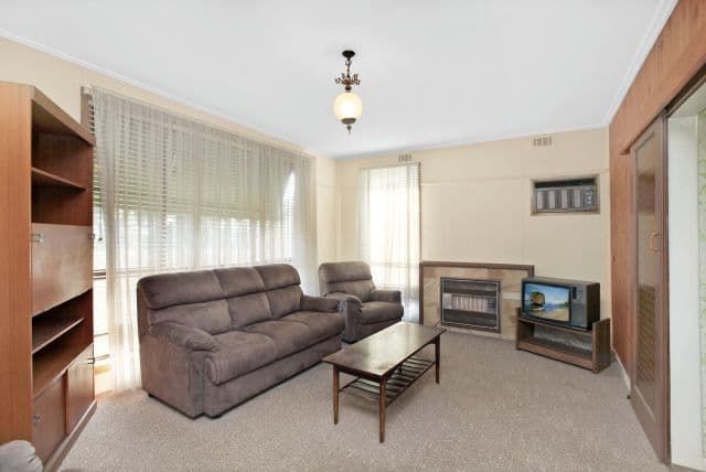 44 Lane Crescent, Reservoir VIC 3073, Reservoir - Thumbnail 3