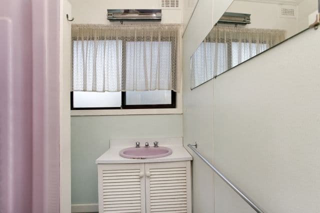 44 Lane Crescent, Reservoir VIC 3073, Reservoir - Thumbnail 7