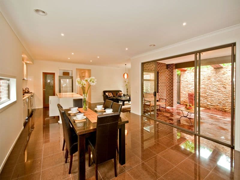 11 Charles Street, SURREY HILLS VIC 3127, Surrey Hills - Thumbnail 2