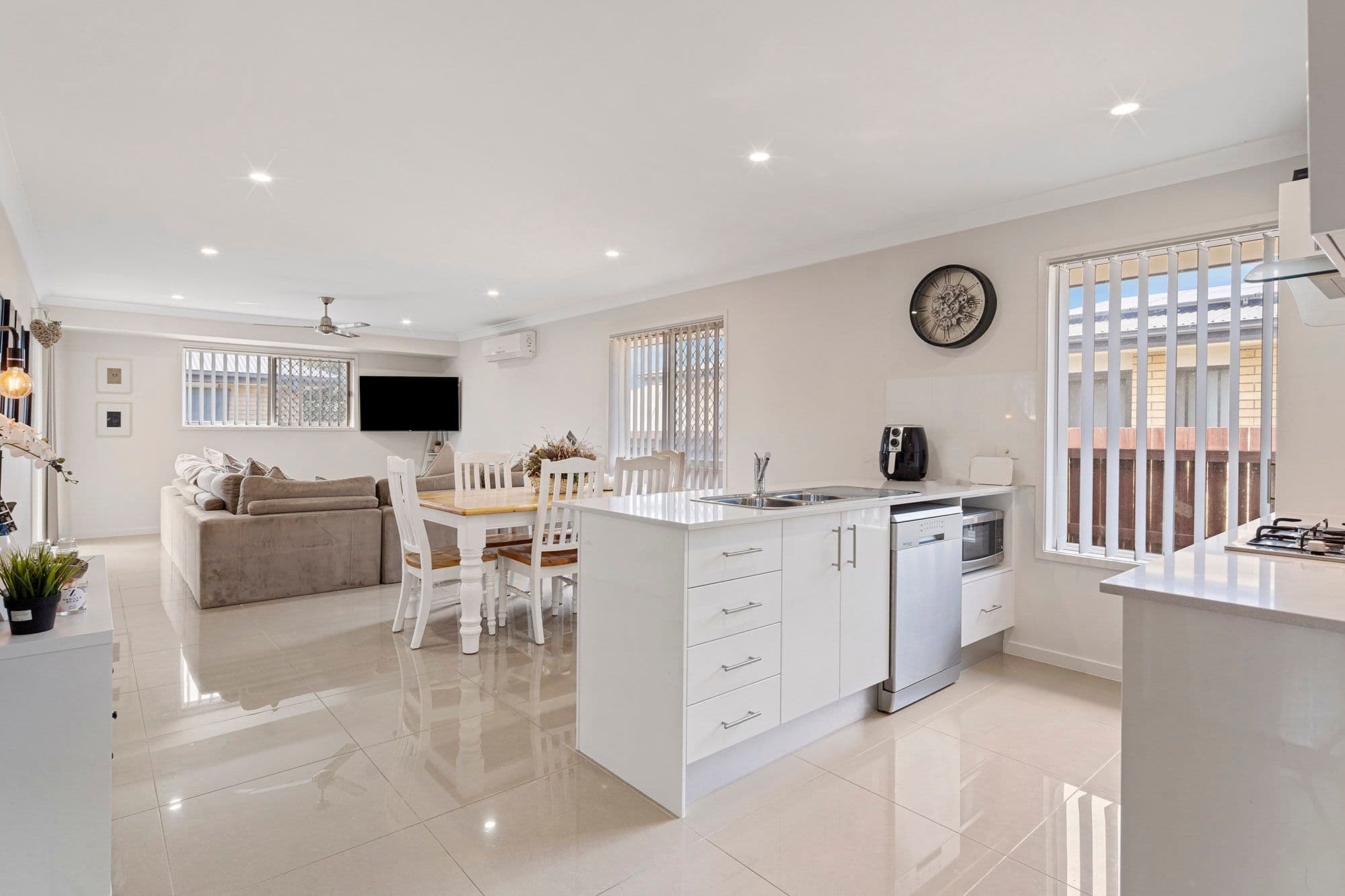 16 Sunstone Court, Logan Reserve QLD 4133, Logan Reserve - Image 1