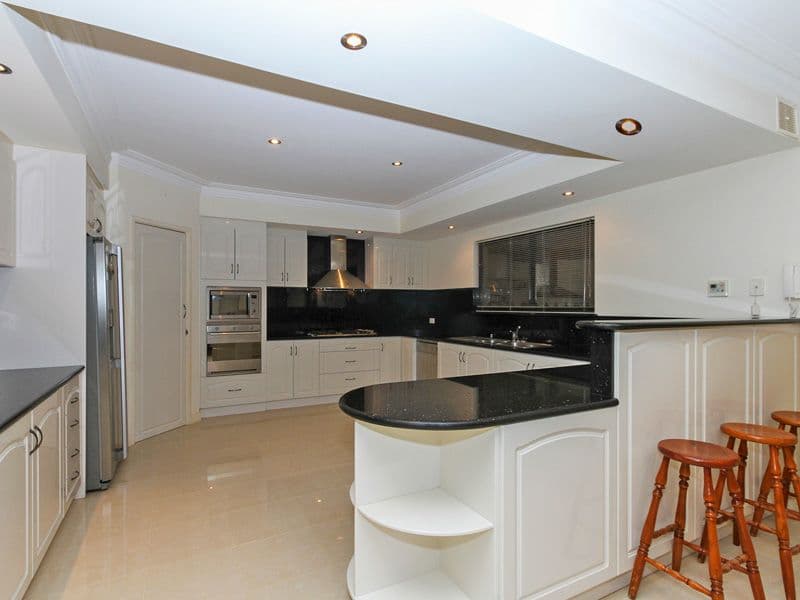 15 Cottonwood Crescent, DIANELLA WA 6059, Dianella - Thumbnail 4