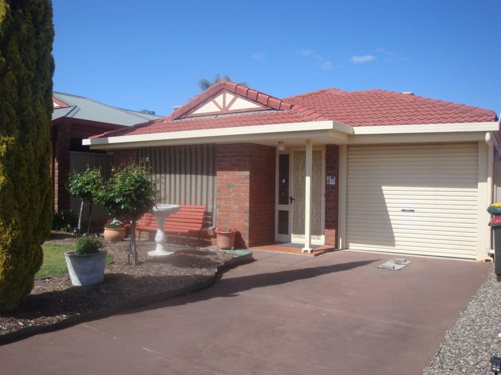 19 Cranmore Avenue, Craigmore SA 5114, Craigmore - Thumbnail 3