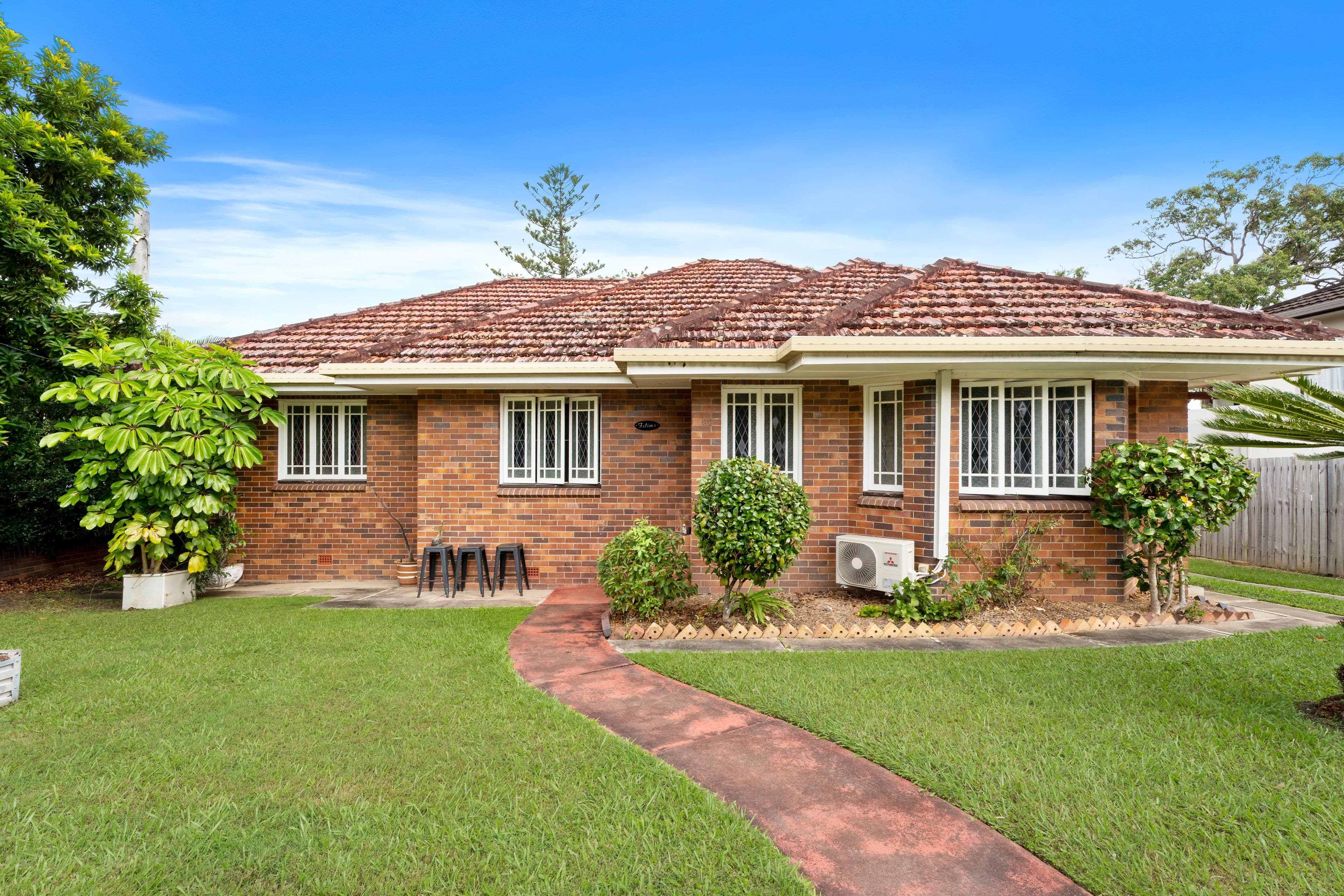 32 Chester Terrace, Southport QLD 4215, Southport - Thumbnail 2