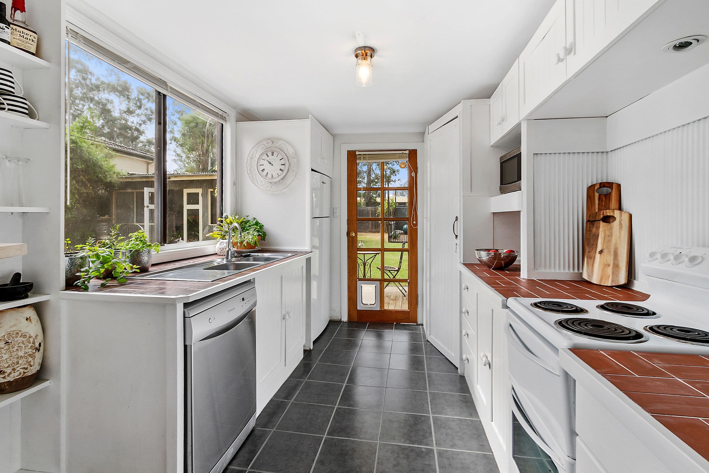 49 Burdekin Road, Wilberforce - Thumbnail 2
