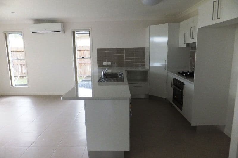 5 Fairy Wren Court, Beerwah QLD 4519, Beerwah - Thumbnail 3